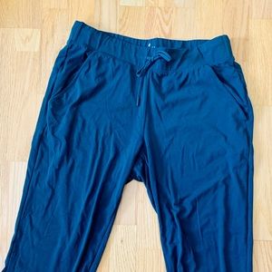 Athleta Beyond Soft Jogger (Teal)